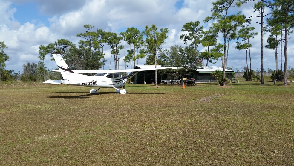 32350 Tamiami Trl E, Ochopee, FL à vendre - Autre – Image 2 sur 2