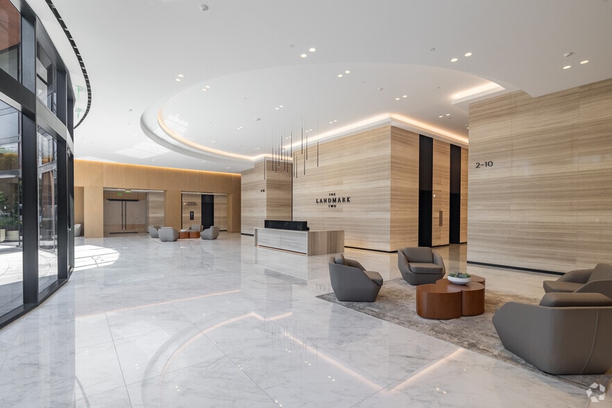 11766 Wilshire Blvd, Los Angeles, CA à louer - Hall d’entrée – Image 3 sur 13
