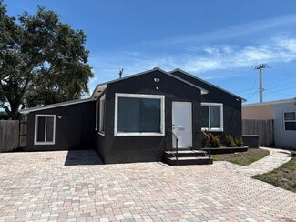 Plus de détails pour 215 SW 17th St, Fort Lauderdale, FL - Bureau à louer