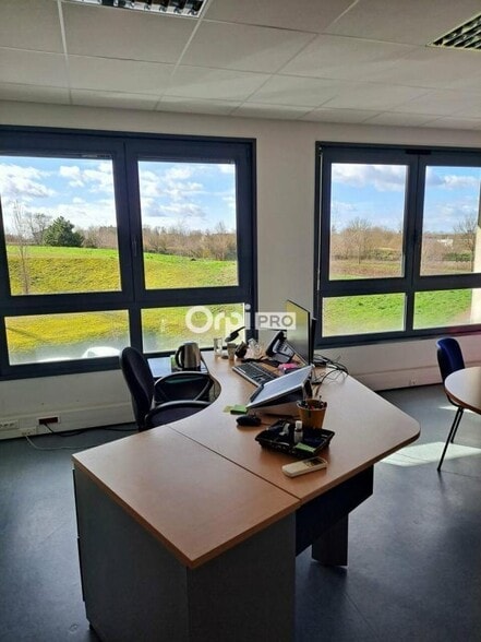 Bureau dans Châlons-en-Champagne à louer - Photo intérieure – Image 1 sur 4