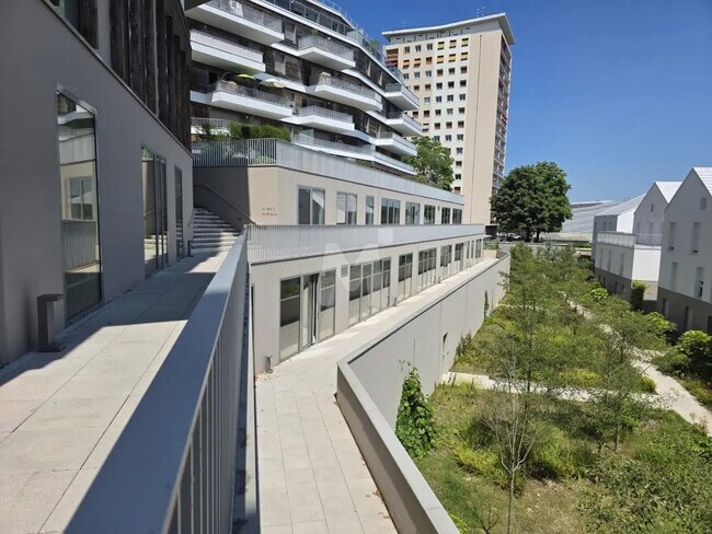 Plus de détails pour Bureau à vendre