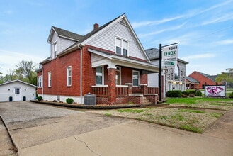 1065 First Capitol Dr, Saint Charles, MO à louer Photo de l’immeuble– Image 2 sur 14