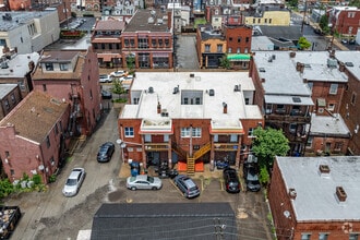 2332 E Carson St, Pittsburgh, PA - VUE AÉRIENNE  vue de carte - Image1