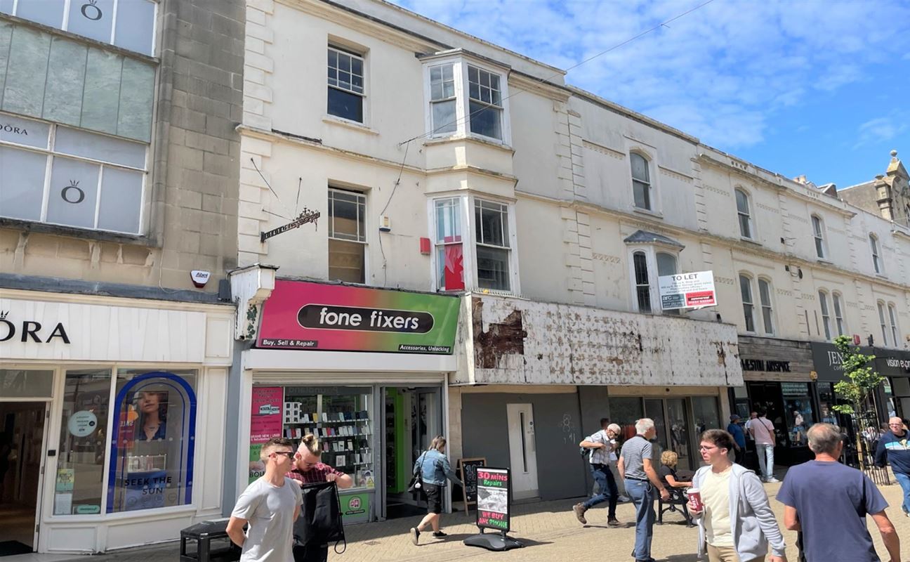 67-69 High St, Weston Super Mare à louer Photo de l’immeuble– Image 1 sur 2