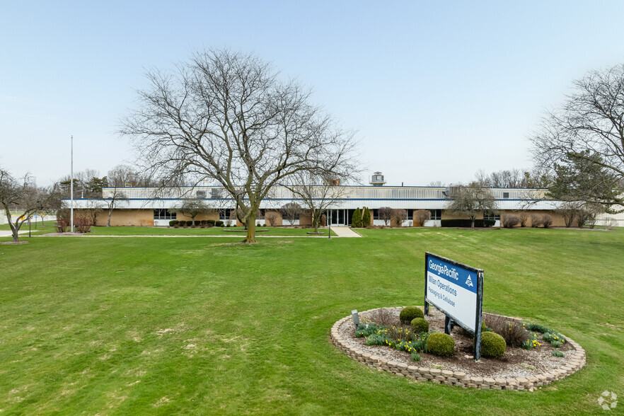 951 County St, Milan, MI à louer - Photo de l’immeuble – Image 3 sur 6