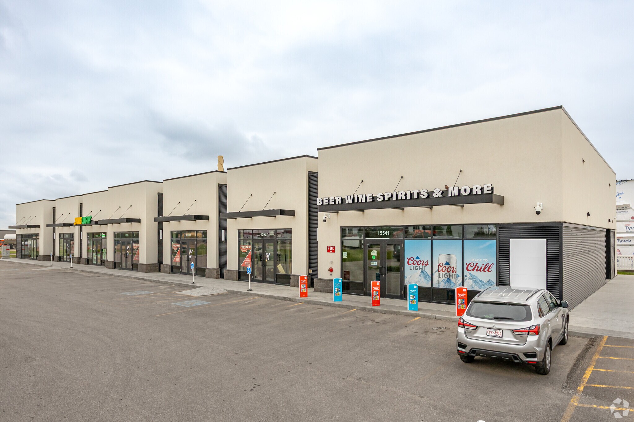 12719 156 St NW, Edmonton, AB à louer Photo principale– Image 1 sur 2