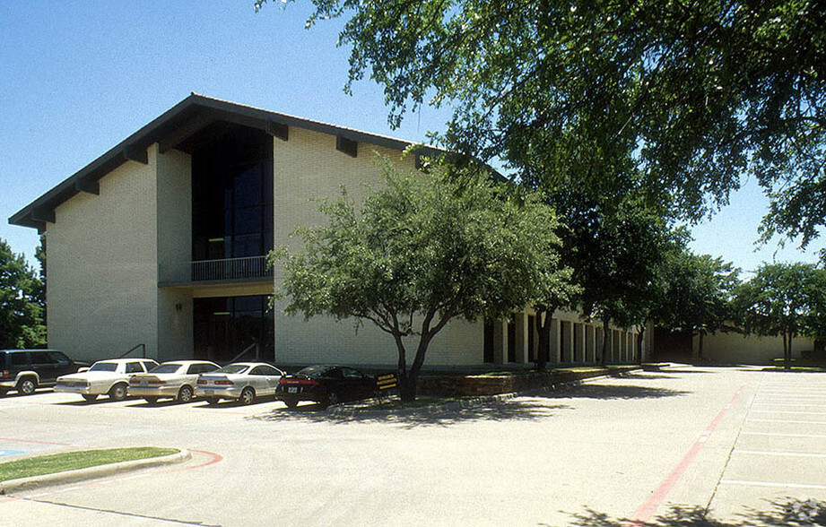 4950 N O'Connor Blvd, Irving, TX à louer - Photo de l’immeuble – Image 3 sur 17
