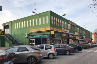 Plus de détails pour Calle Entrepeñas, 4, Alcalá De Henares - Local commercial à louer