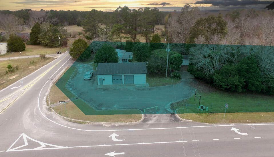 2556 Ocean Hwy W, Shallotte, NC à vendre Aérien– Image 1 sur 6