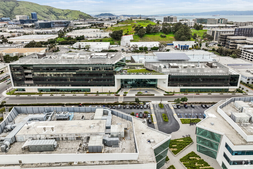 201 Haskins Way, South San Francisco, CA à louer - Photo de l’immeuble – Image 3 sur 9