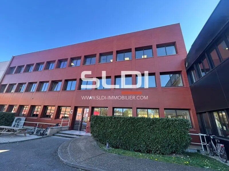 Bureau dans Villefranche-sur-Saône à vendre Photo de l’immeuble– Image 1 sur 10