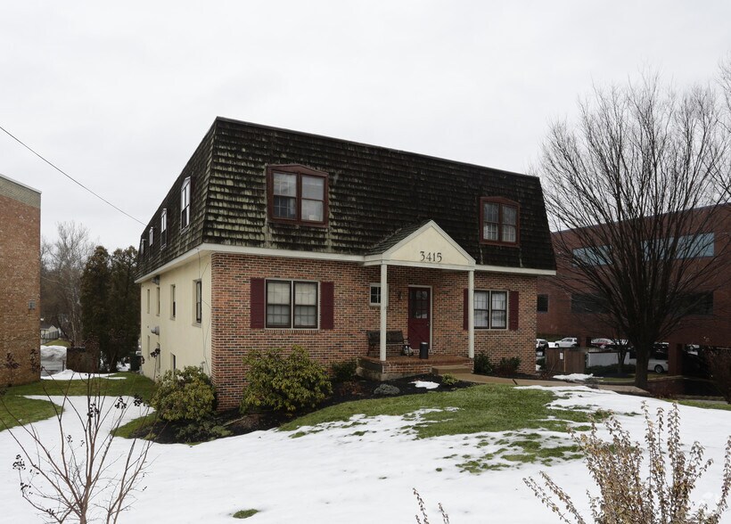 Havertown PA - Multi Tenant Properties! portefeuille de 4 biens à vendre sur LoopNet.fr - Photo principale – Image 3 sur 4