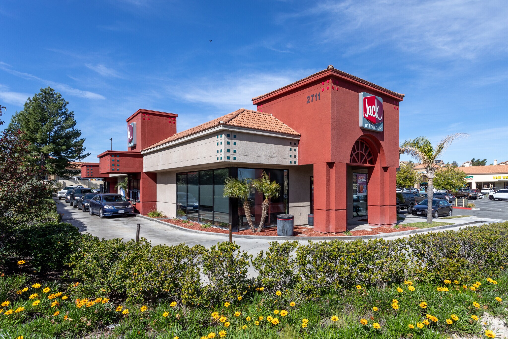 2641-2681 Green River Rd, Corona, CA à louer Photo principale– Image 1 sur 6