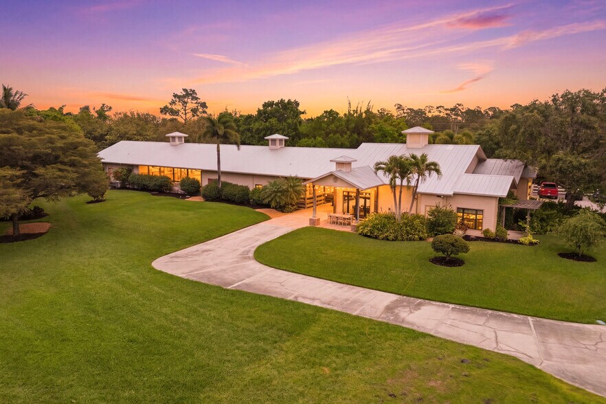 3800 Staley Rd, Fort Myers, FL à vendre - Photo de l’immeuble – Image 2 sur 30