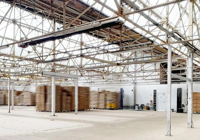 Plus de détails pour Différents types d’espaces à louer