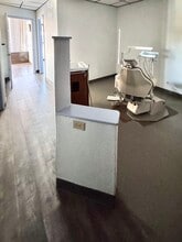 1220-1364 E Mission Ave, San Marcos, CA à louer Photo intérieure– Image 2 sur 18