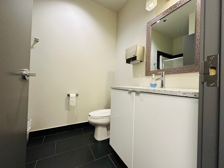 10514 67 Av, Grande Prairie, AB à vendre - Photo de l’immeuble – Image 3 sur 13