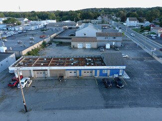 Plus de détails pour 559 Killingly St, Johnston, RI - Local commercial à vendre