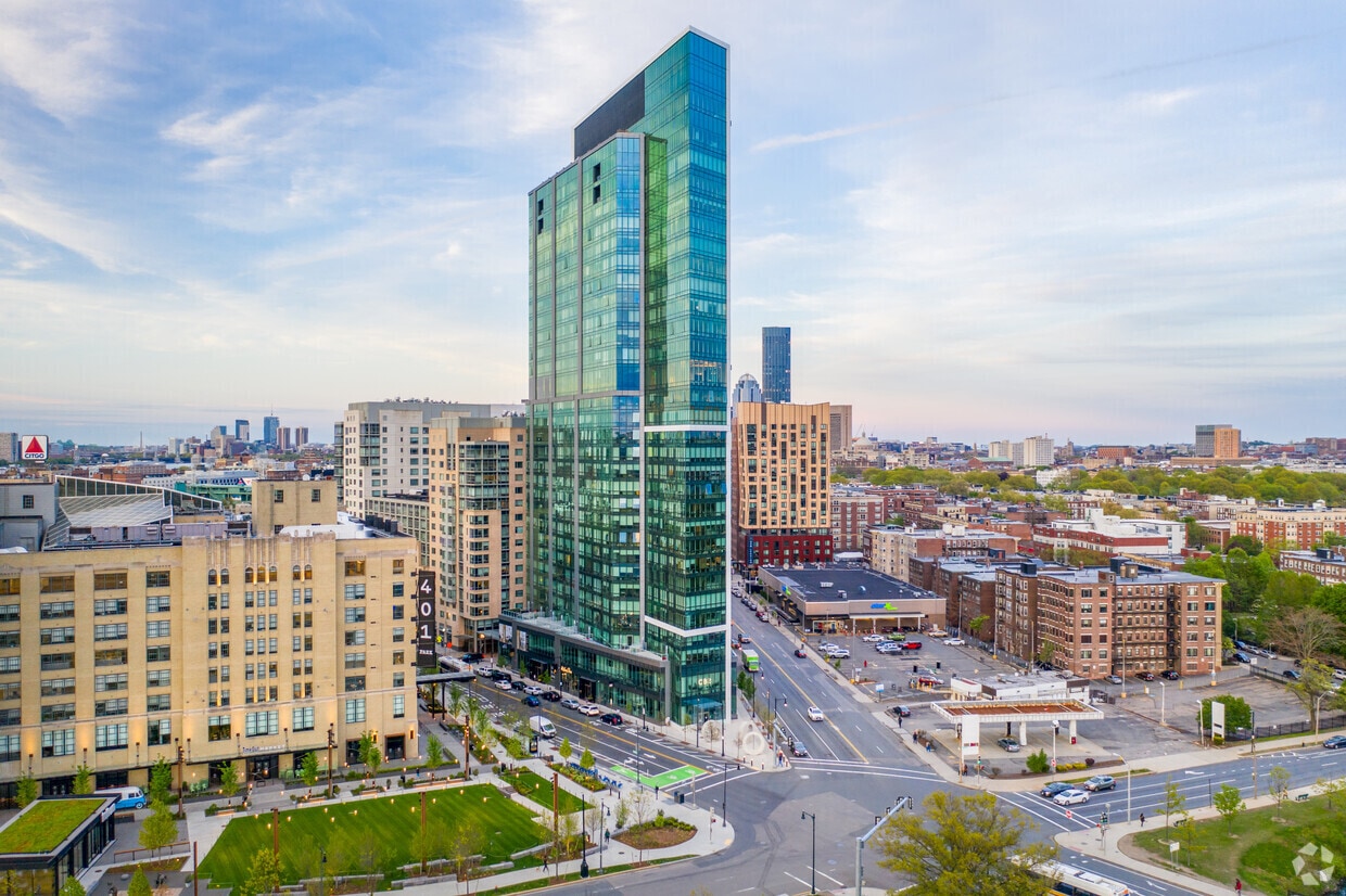 1393 Boylston St, Boston, MA à louer Photo de l’immeuble– Image 1 sur 13