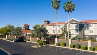 Plus de détails pour 8888 E Shea Blvd, Scottsdale, AZ - Hôtellerie à vendre