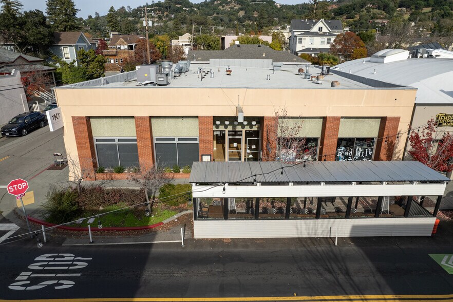 1566-1574 4th St, San Rafael, CA à vendre - Photo de l’immeuble – Image 1 sur 53