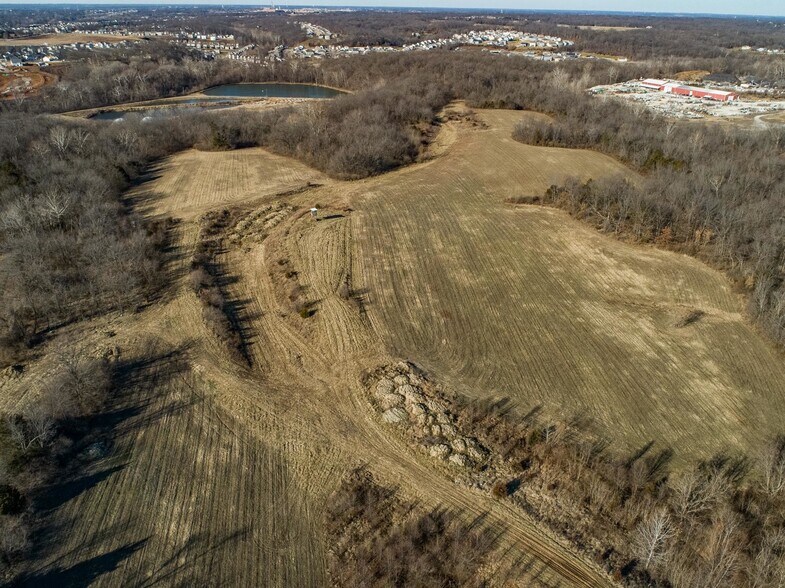 1 Hoff Rd, O'Fallon, MO à vendre - Aérien – Image 3 sur 4