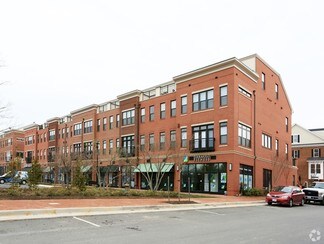 Plus de détails pour 412-416 Madison Trade Plz SE, Leesburg, VA - Local commercial à louer