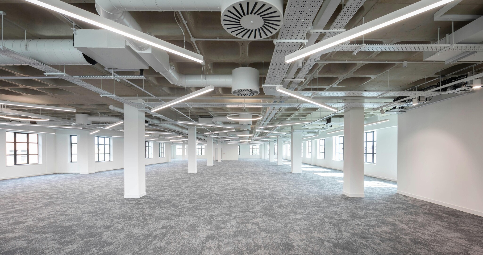 46 Clarendon Rd, Watford à louer Photo principale– Image 1 sur 12