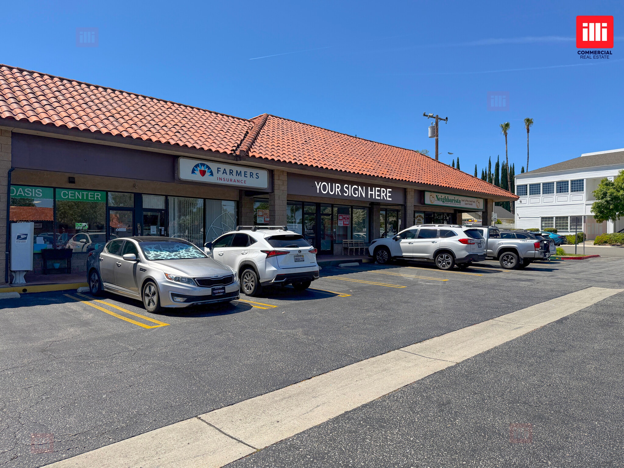 23120-23130 Lyons Ave, Santa Clarita, CA à louer Photo intérieure– Image 1 sur 2