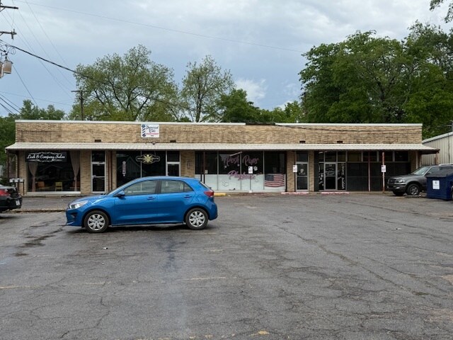 620 W Main St, Tupelo, MS à vendre - Photo de l’immeuble – Image 3 sur 10