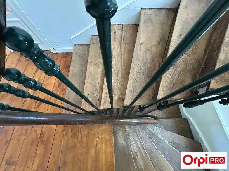 Bureau dans Saint-Brieuc à louer - Photo de l’immeuble – Image 3 sur 7