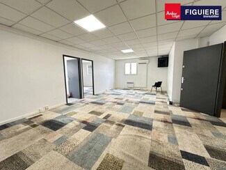 Plus de détails pour Bureau à louer