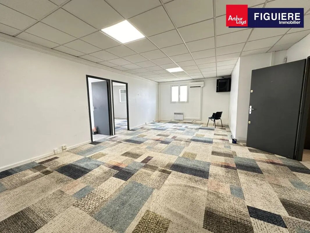 Bureau dans Éguilles à louer Photo intérieure– Image 1 sur 6