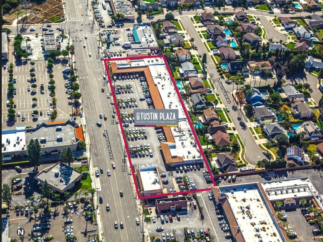 1832-1882 N Tustin Ave, Orange, CA à louer Photo de l’immeuble– Image 1 sur 6