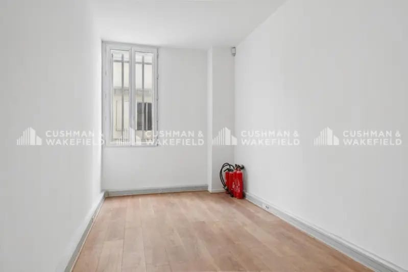 12-14 Rue Lantiez, Paris à vendre - Photo de l’immeuble – Image 2 sur 15