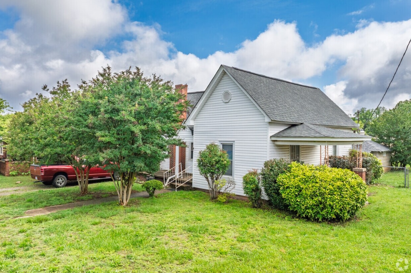 211 Railroad St, Salisbury, NC à vendre Photo principale– Image 1 sur 2