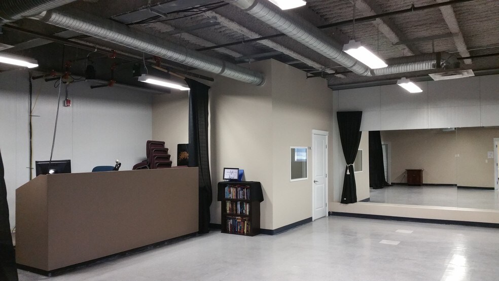 125 Carleton Dr, St. Albert, AB à louer - Photo intérieure – Image 2 sur 11