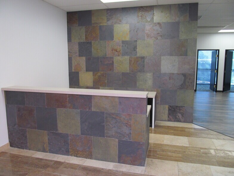 5550 W Flamingo Rd, Las Vegas, NV à louer - Photo intérieure – Image 2 sur 4
