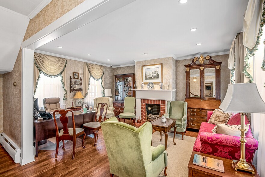 312 Talbot st, Saint Michaels, MD à vendre - Photo intérieure – Image 2 sur 14