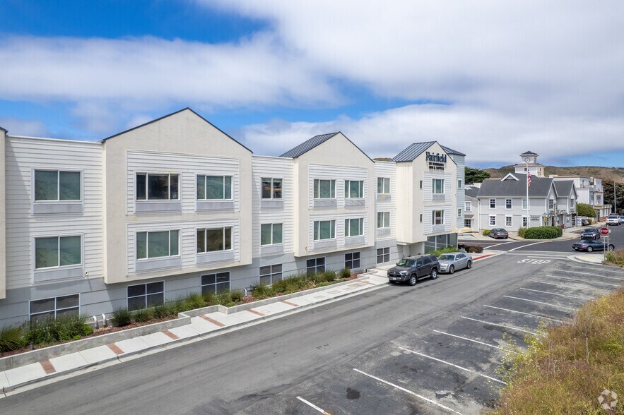 500 Old County Rd, Pacifica, CA à louer - Photo de l’immeuble – Image 2 sur 4