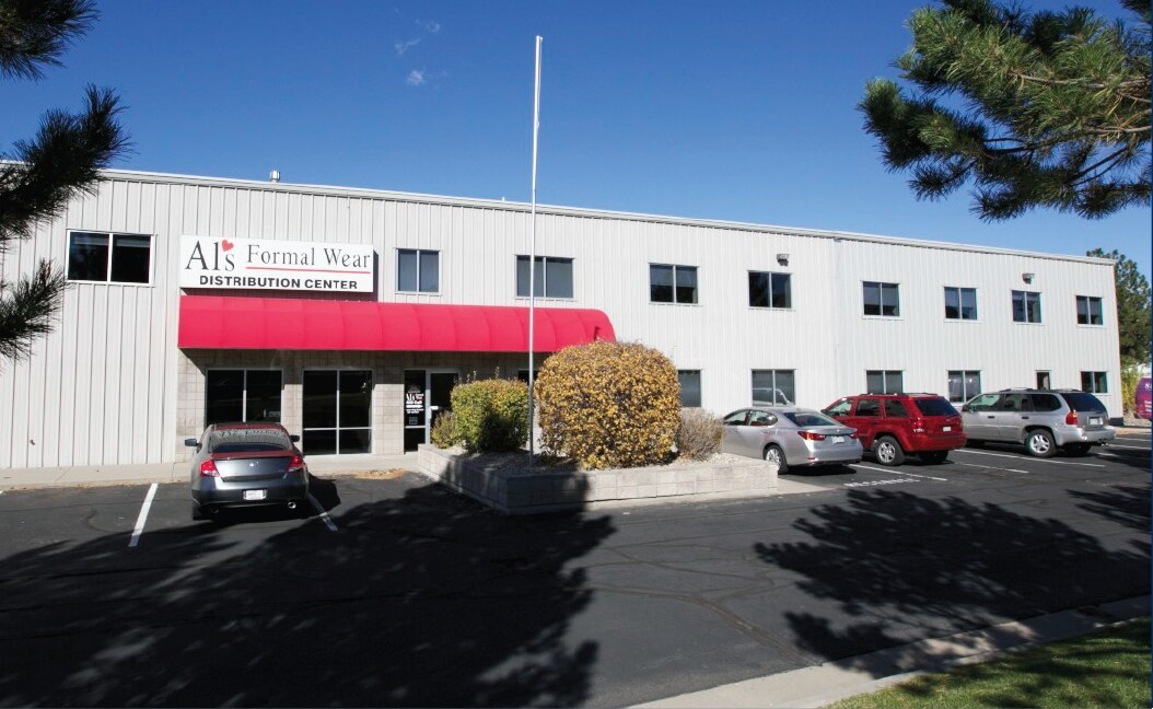 Boeing Dr & Lockheed Ave portefeuille de 3 biens à vendre sur LoopNet.fr Photo principale– Image 1 sur 4