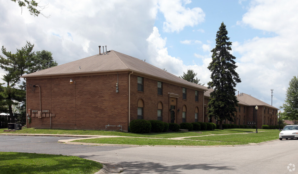 2917-3039 E 47th St, Indianapolis, IN à vendre - Photo principale – Image 1 sur 12