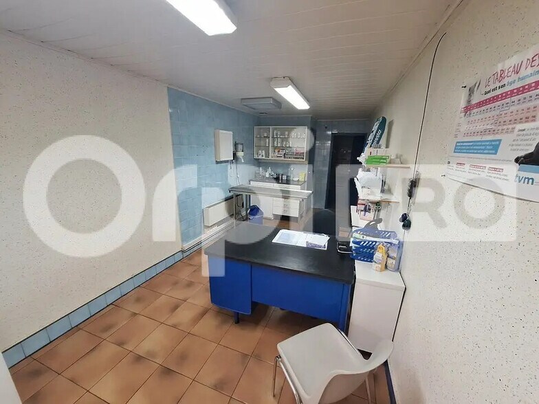 4 Bis Rue Du Docteur Moussaud, Cuise-la-Motte à vendre - Photo de l’immeuble – Image 2 sur 4