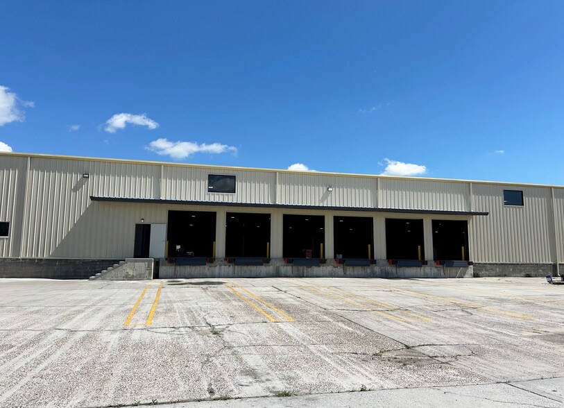 980 Bourne Ave, Savannah, GA à louer - Photo de l’immeuble – Image 1 sur 8