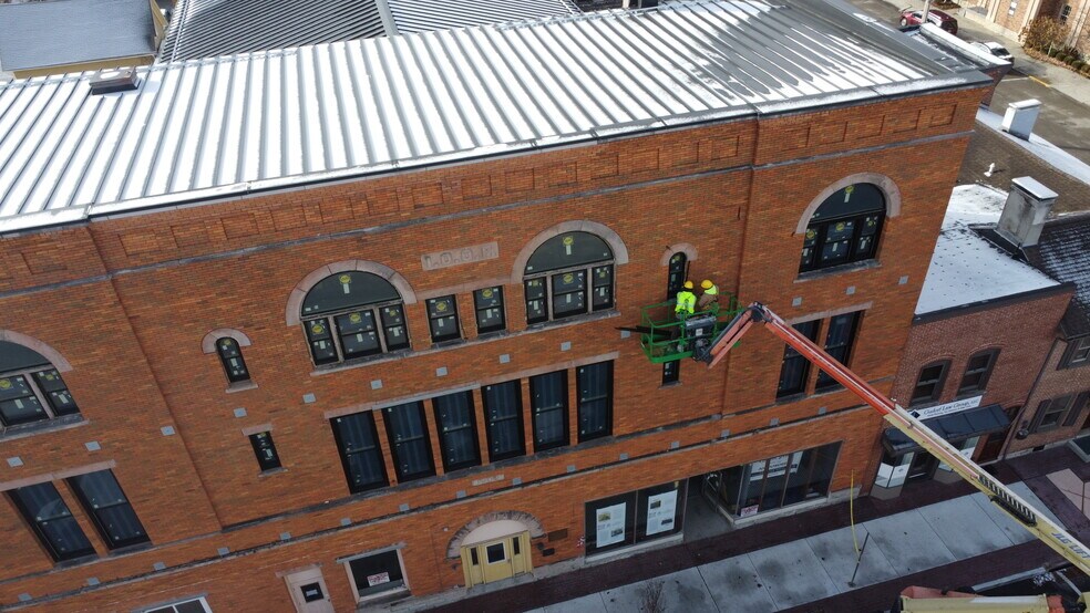 112 W Main St, Troy, OH à vendre - Photo de l’immeuble – Image 2 sur 36