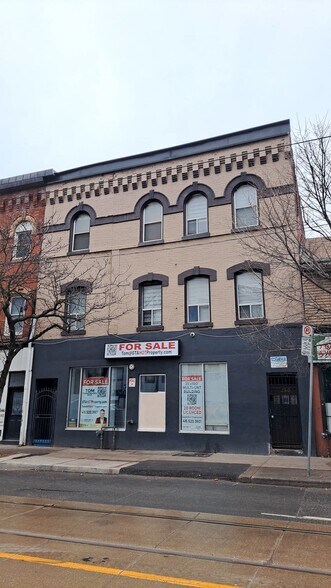 248 Queen St E, Toronto, ON à vendre - Vidéo sur l’annonce professionnelle – Image 2 sur 19