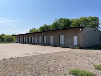 Plus de détails pour 800 NW McKinney St, Rice, TX - Local d’activités à vendre