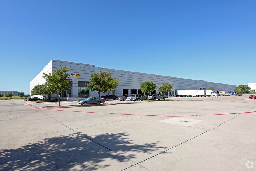 1461 S Belt Line Rd, Coppell, TX à louer - Photo principale – Image 2 sur 13