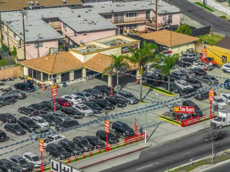 11709 Long Beach Blvd, Lynwood, CA à vendre - Photo principale – Image 1 sur 36