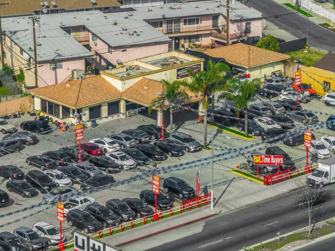 11709 Long Beach Blvd, Lynwood, CA à vendre Photo principale– Image 1 sur 37